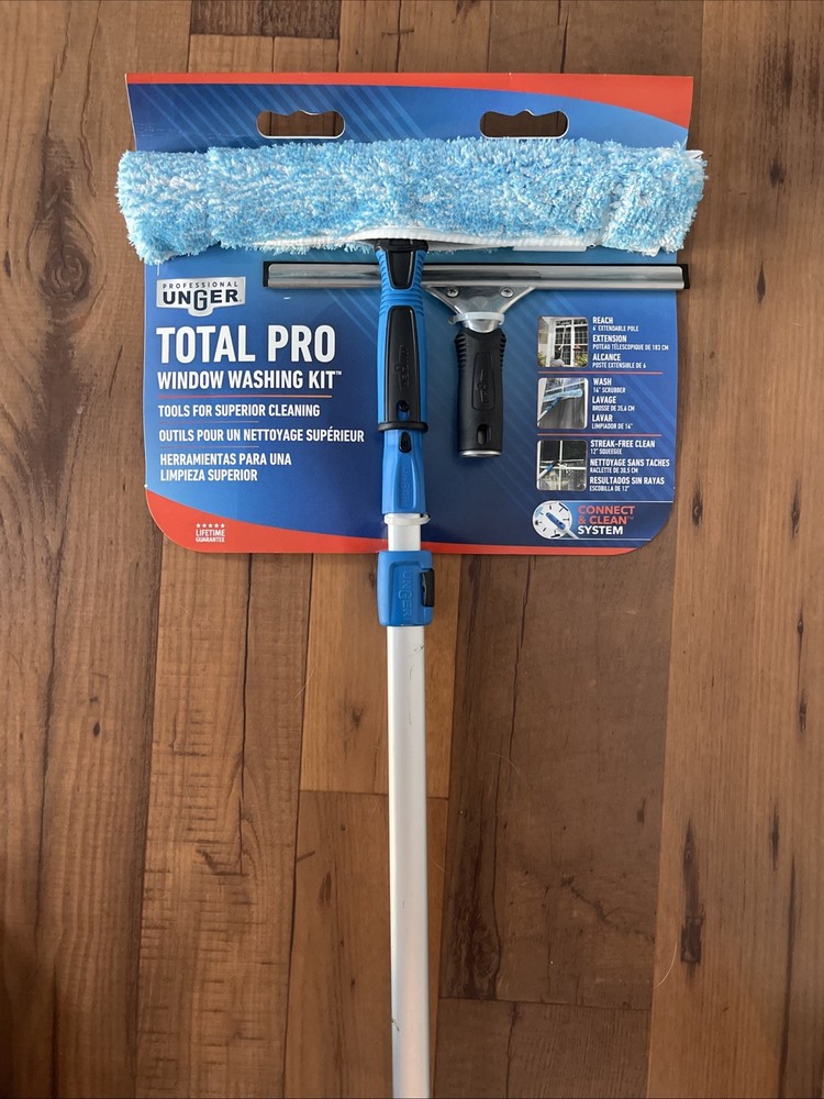 Total Pro Window Washing Kit