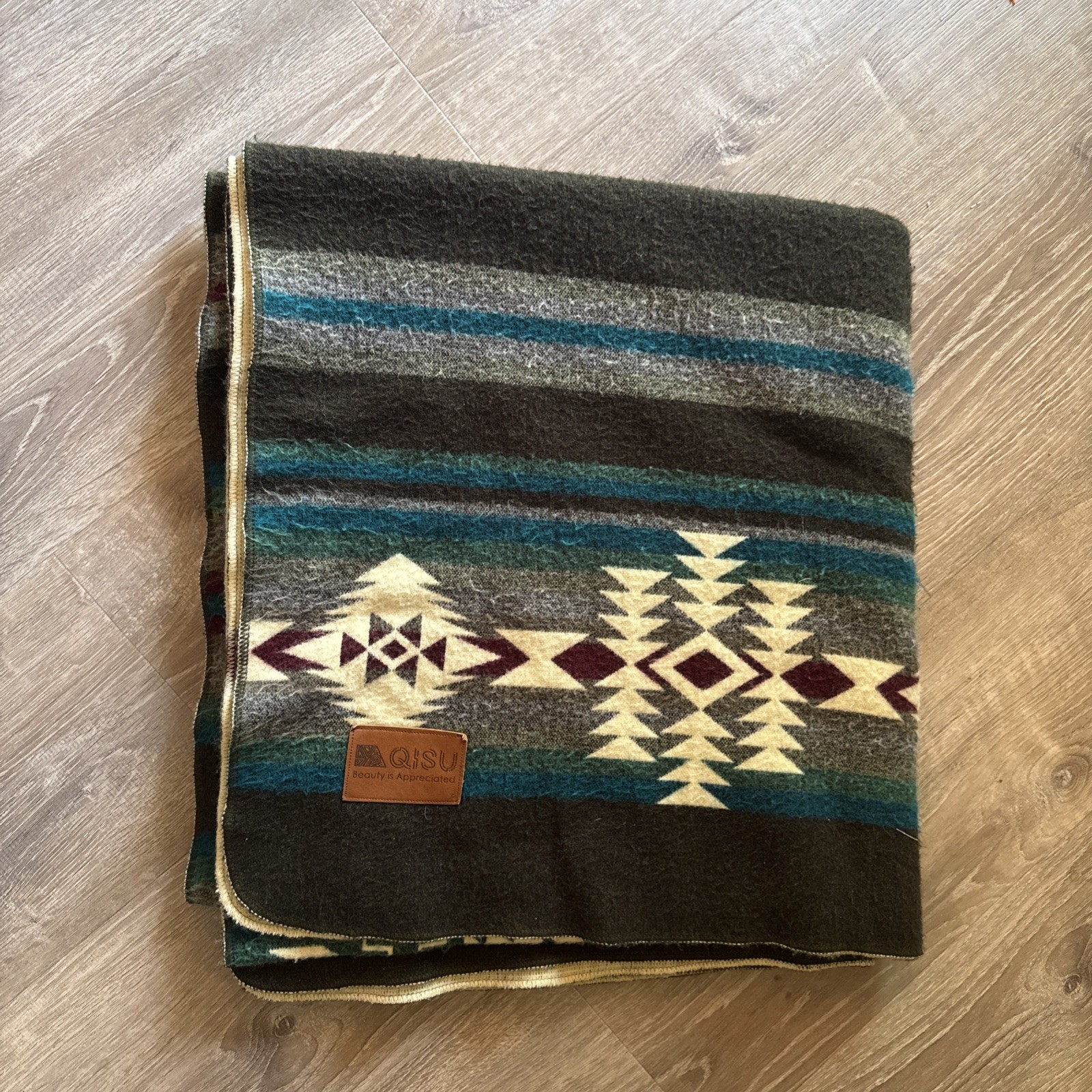 QISU Alpaca Wool Blend Aztec Blanket Throw Ultra-Soft, Hypoallergenic 82x76 gallery