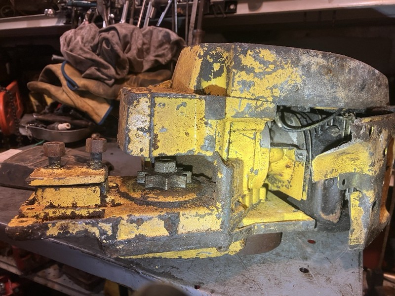 McCulloch MAC 5-10G? 2-10G Engine Turns Fine Carburetor Looks Good gallery