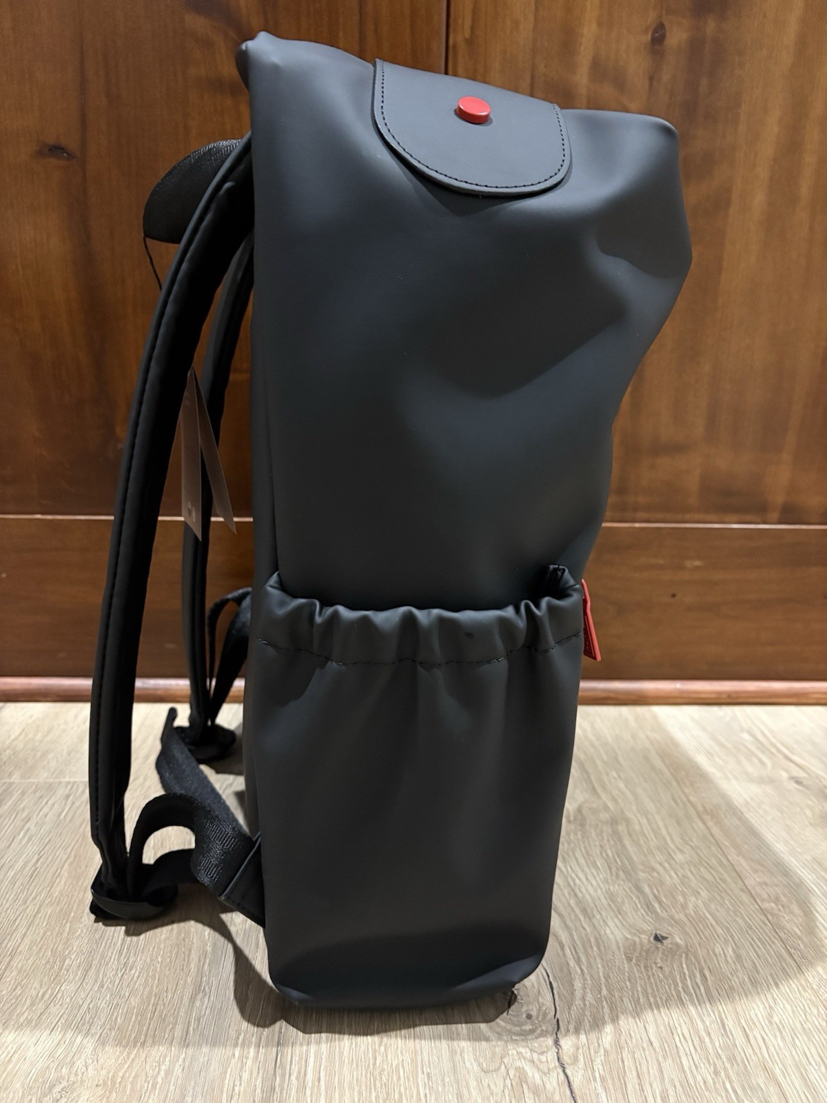 HUNTER Top Clip Backpack Smooth Black with Red Zipper 3