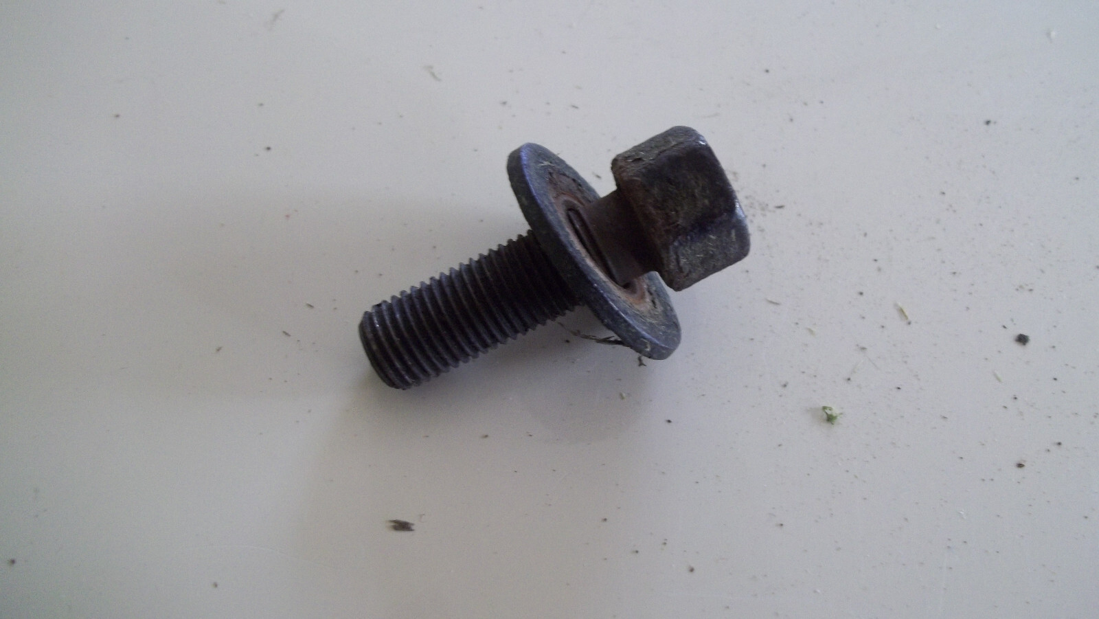 Toro Lawnmower Model 71225 16-38HXL Blade Screw 26-0671 & Washer, Set of Two (2) gallery
