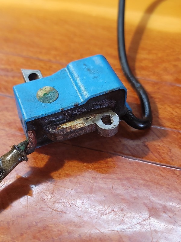 Husqvarna 562XP Ignition Module / Coil OEM 581 61 70-01 Used from Running Saw gallery