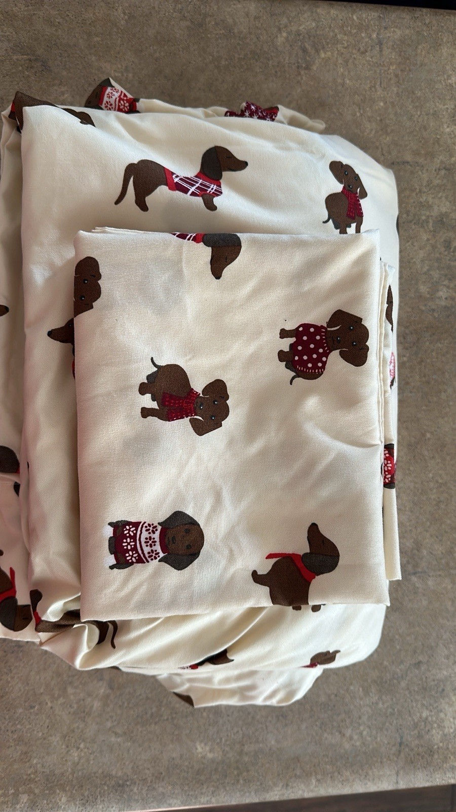 Modern Southern Home Dog Print Polyester Bed Sheet Beige Brown Red Animal Theme gallery