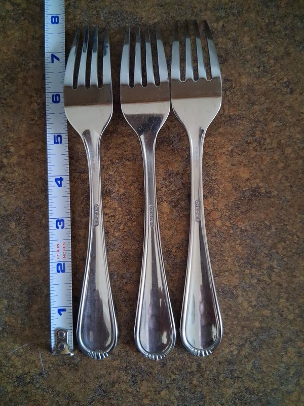 3 Dinner Forks COUNTESS Oneida Stainless Flatware Beaded gallery
