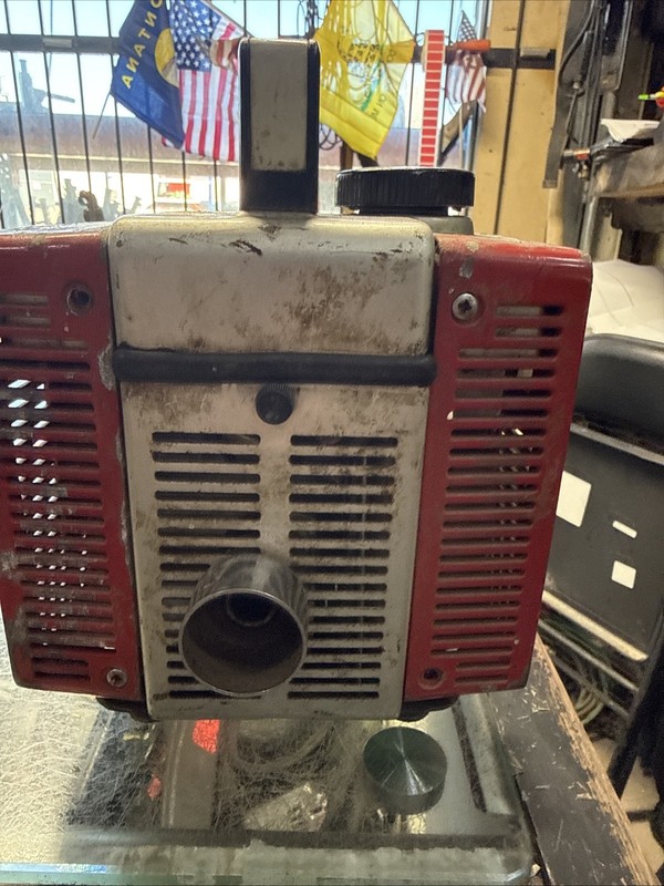 Vintage Honda E40 "Lunch Box" Generator Micro Mini RARE Running E-40 gallery