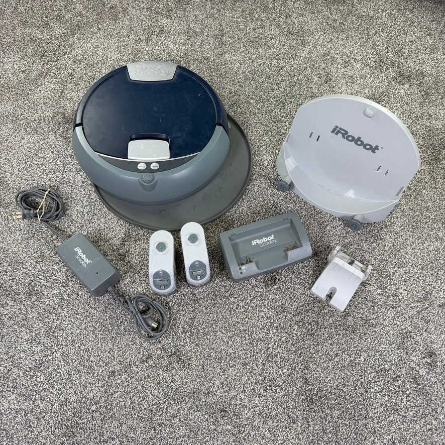 iRobot Scooba Floor Scrubbing Robot Bundle with Virtual Walls and Charger PARTS gallery