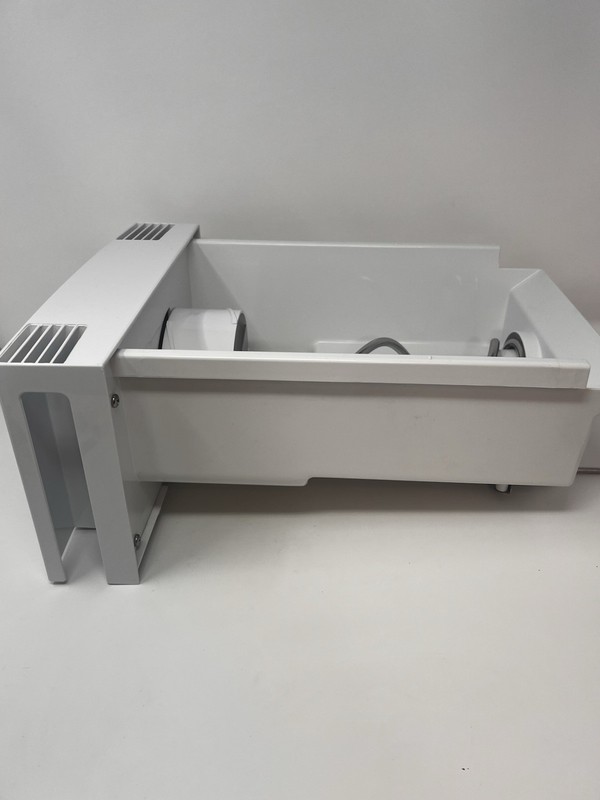 Bosch Refrigerator Ice Maker Part Side By Side B22CS5OSNS Part 60613-238 Freezer gallery