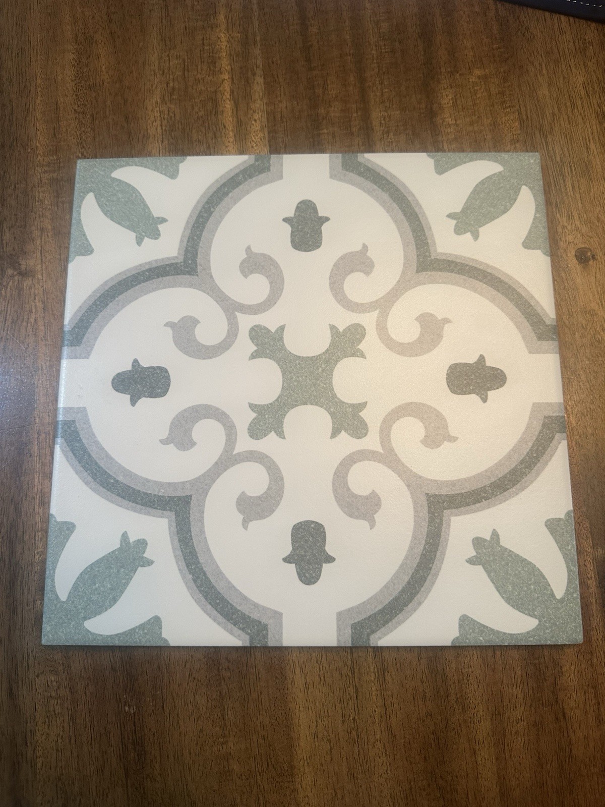 Merola Tile Monteca Green 9 3/4 Porcelain Floor And Wall Tile - Case (16 Tiles) gallery