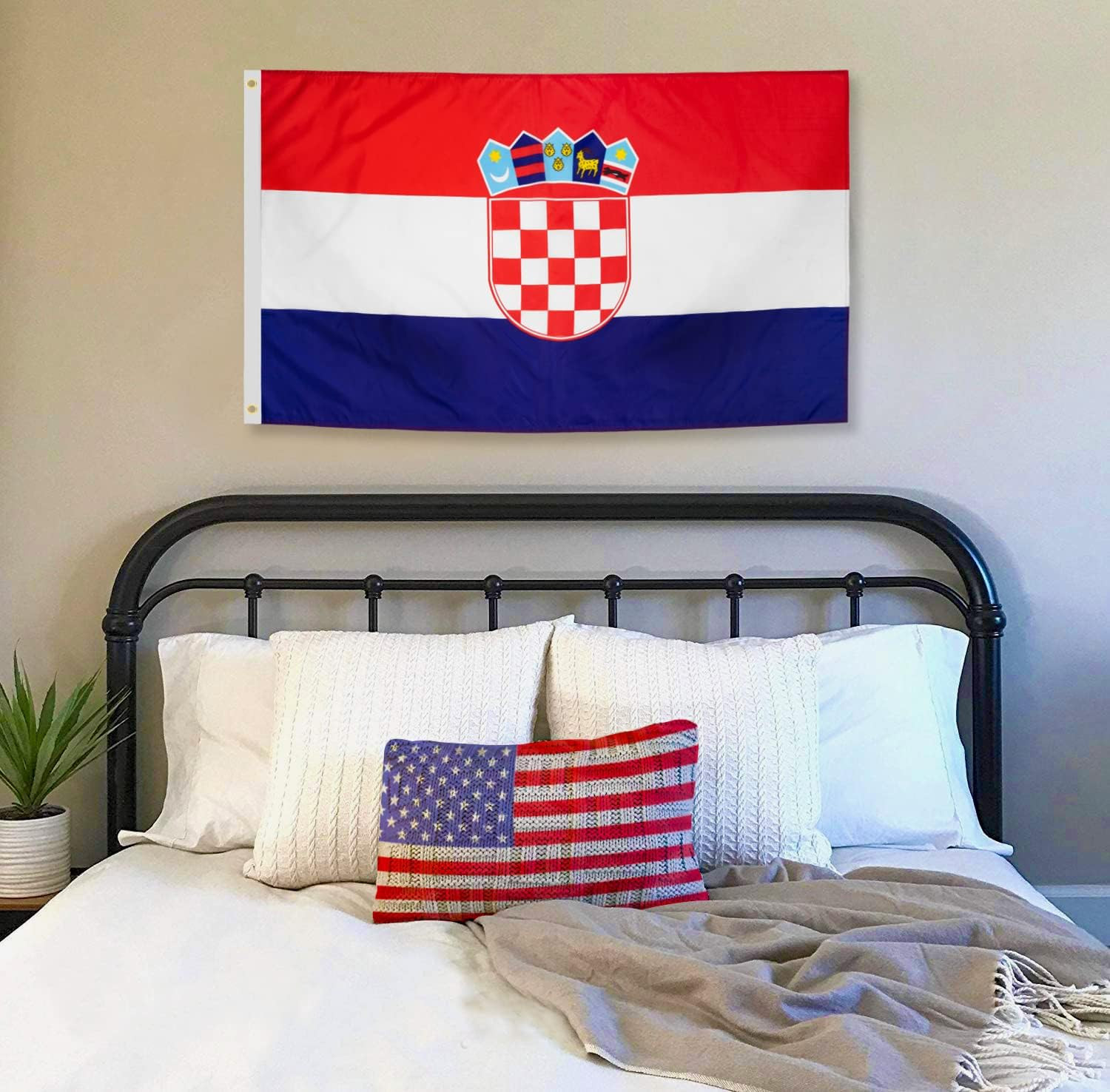 DANF Croatia Flag 3X5 Ft Thick Polyester, Fade Resistant, Brass Grommets, Canvas gallery
