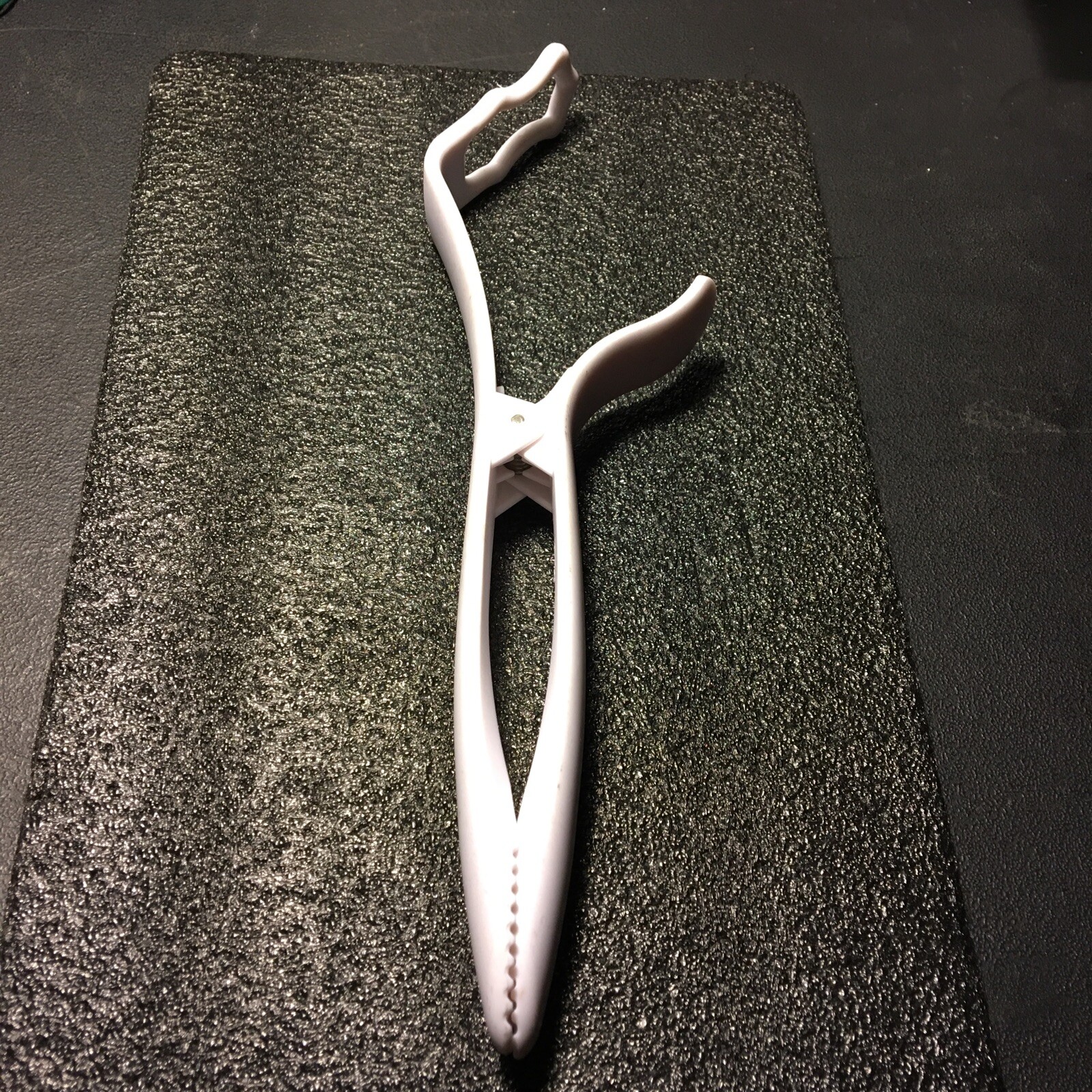 PAMPERED CHEF REPLACEMENT TONGS TOOL FOR COATING 2605 gallery