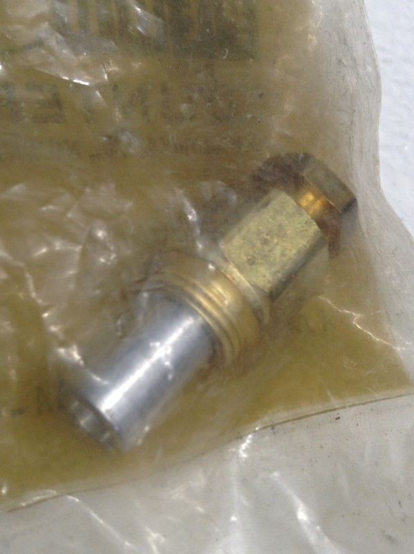 Penn Baso Pilot Burner Inlet Fitting, Size: .013 (Y90AA-4213) gallery