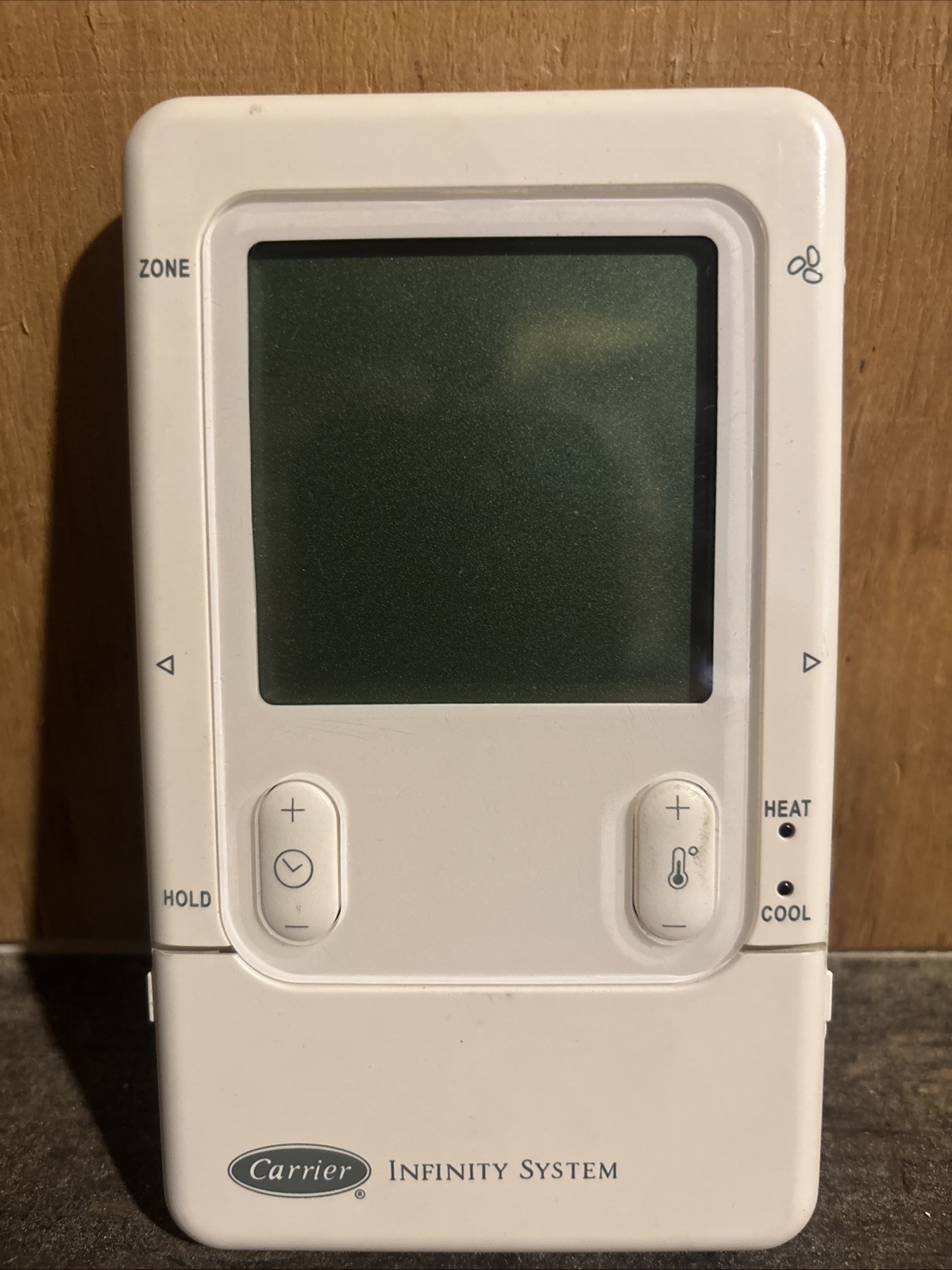 Carrier Infinity SYSTXCCUIZ01-A Digital Programmable Thermostat gallery