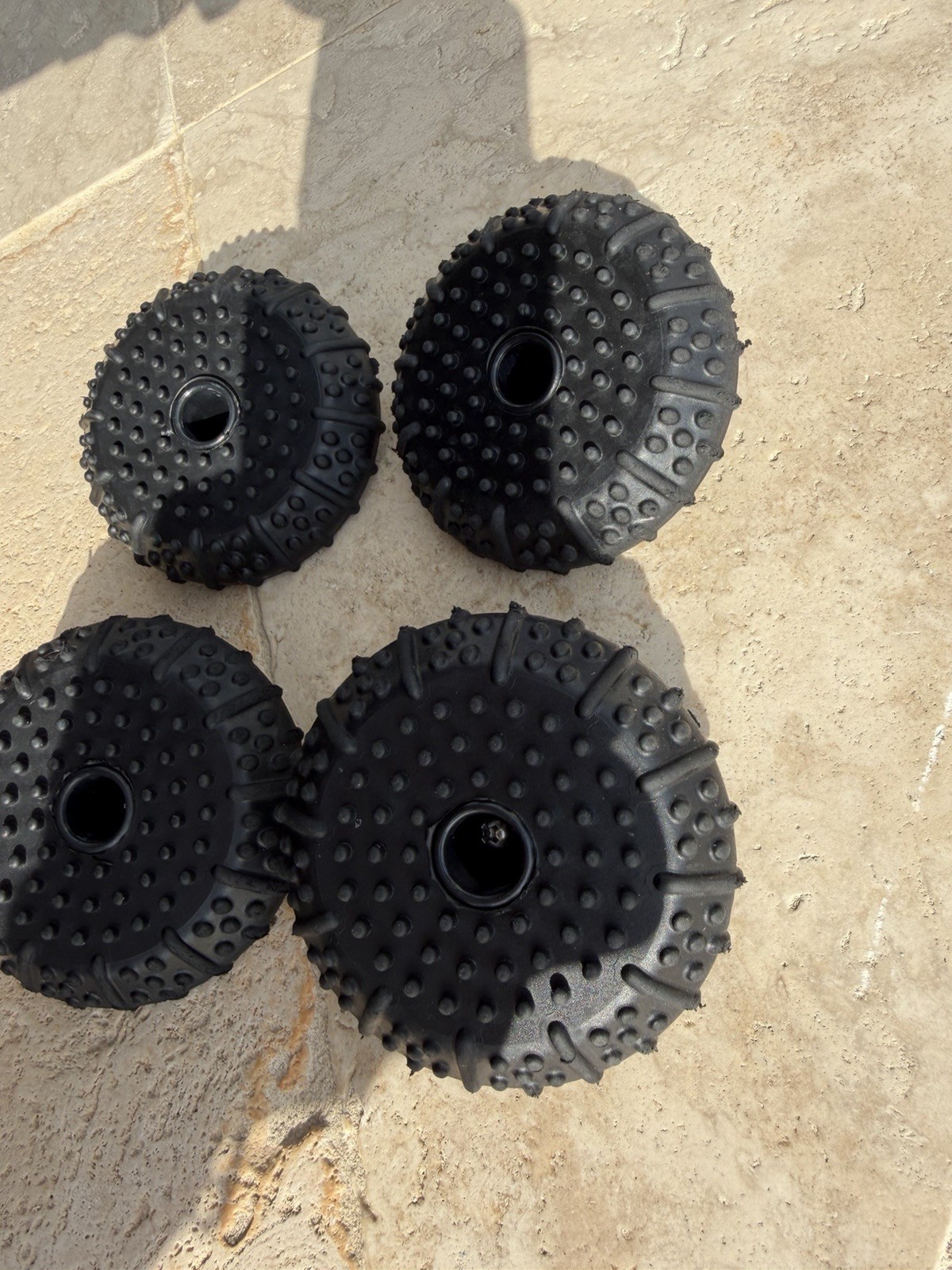 WaterTech Volt 550Li Robotic Pool - P77505017-Outside Wheel Replacement - 4 gallery