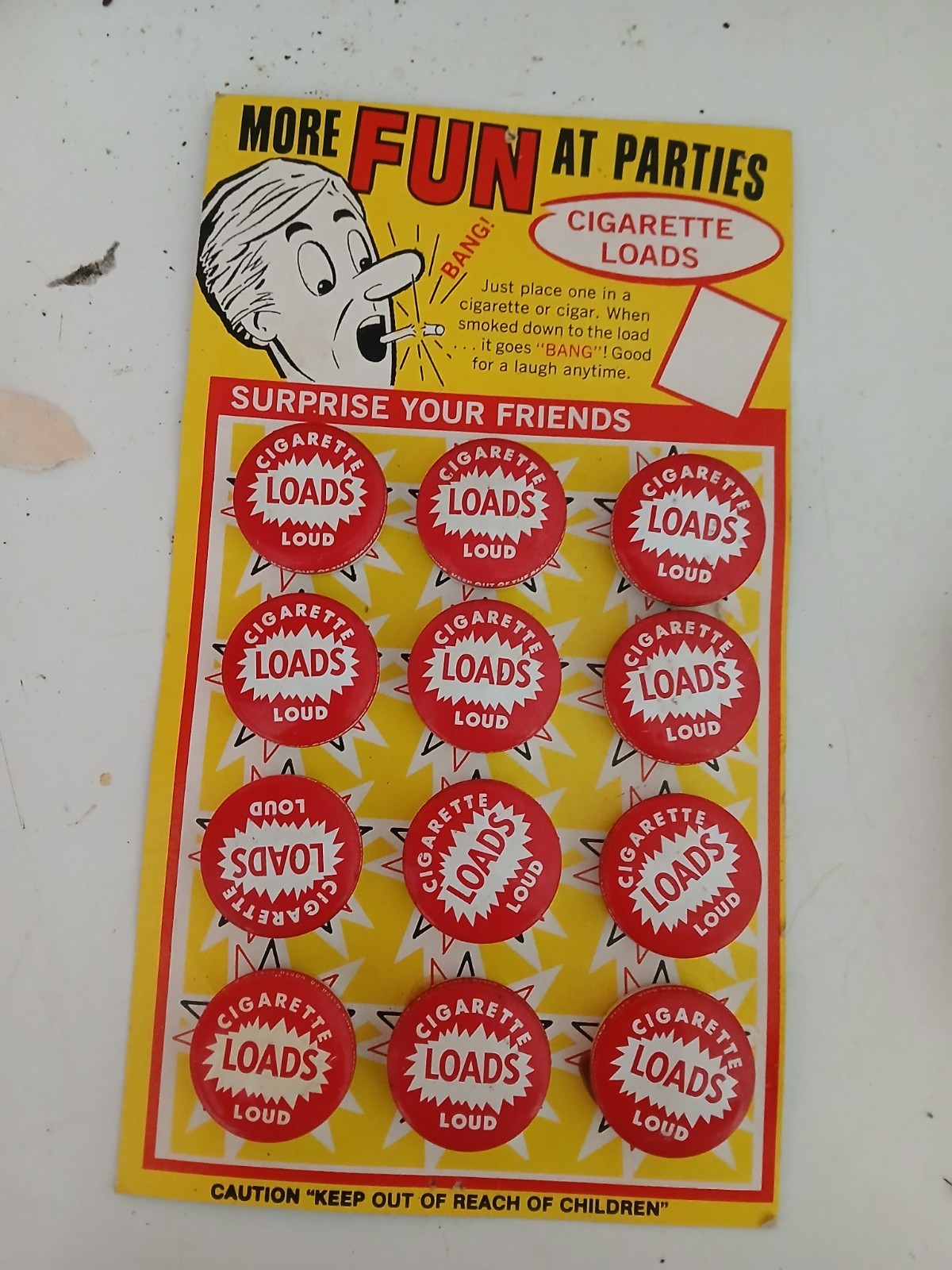 Cigarette Loads Loud Prank Gag Party Trick for Adults 18+ Red/White gallery