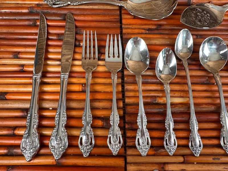 Oneida Community * BRAHMS Glossy Stainless Flatware CHOICE - CHOOSE (164) gallery