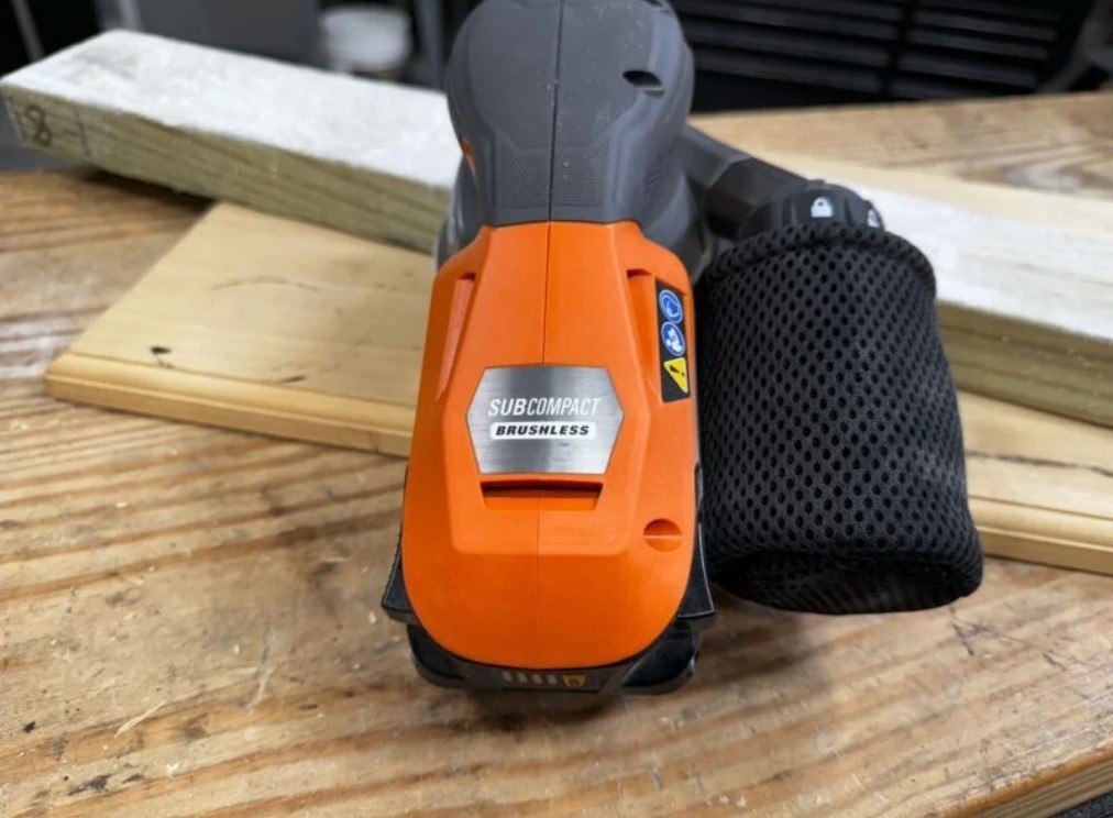 New RIDGID R870651B 18V Sub-Compact Brushless Random Orbit Sander (Tool Only) gallery