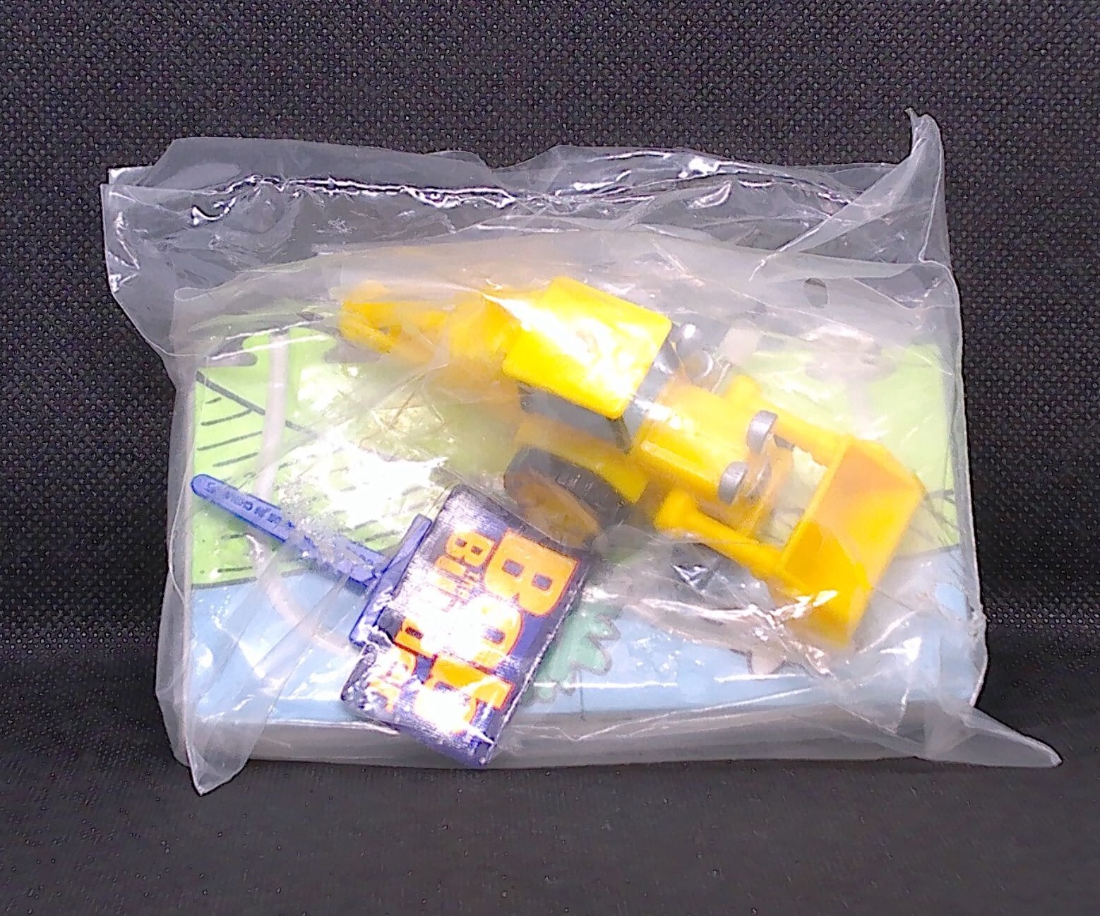 2005 Bob the Builder Wind-up Track Cake Decor Set gallery