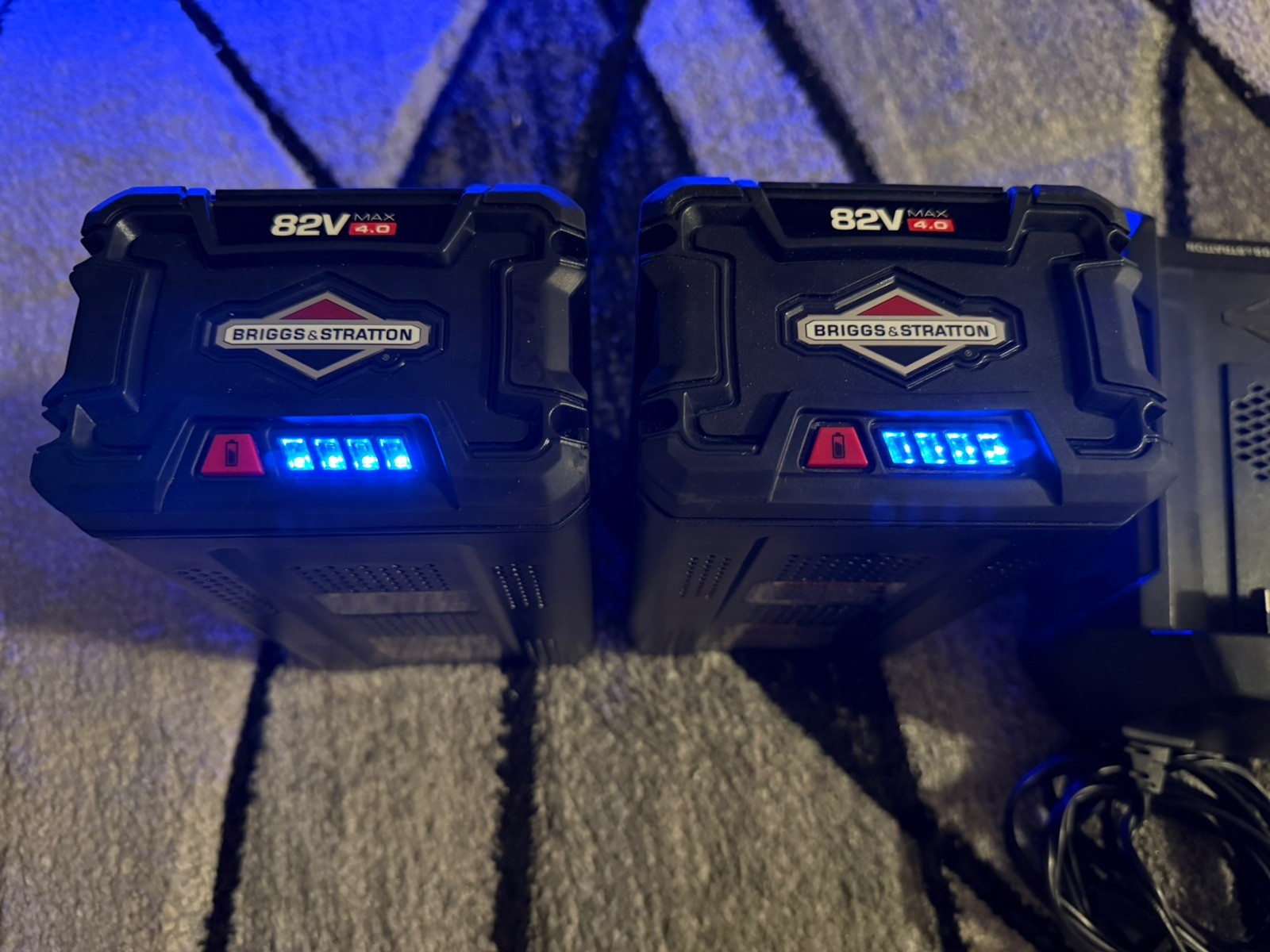 BRIGGS & STRATTON 82V MAX 4.0 LITHIUM-ION BATTERY FOR SNAPPER XD NEW OTHER gallery