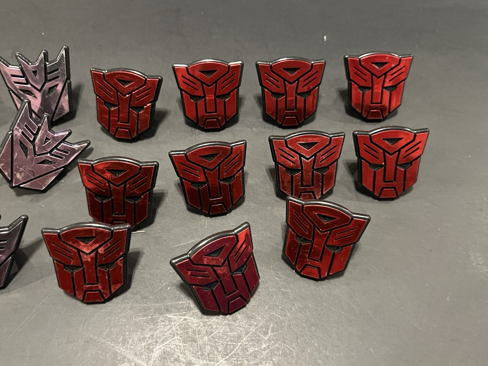24 Transformers Plastic Rings Hasbro Cake Topper VHTF RED & PURPLE CHROME gallery