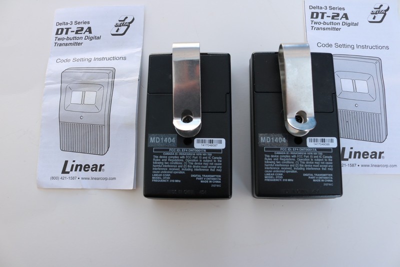 Linear DT-2A 2-Channel Delta-3 Visor Transmitter, Includes 9V Battery. gallery