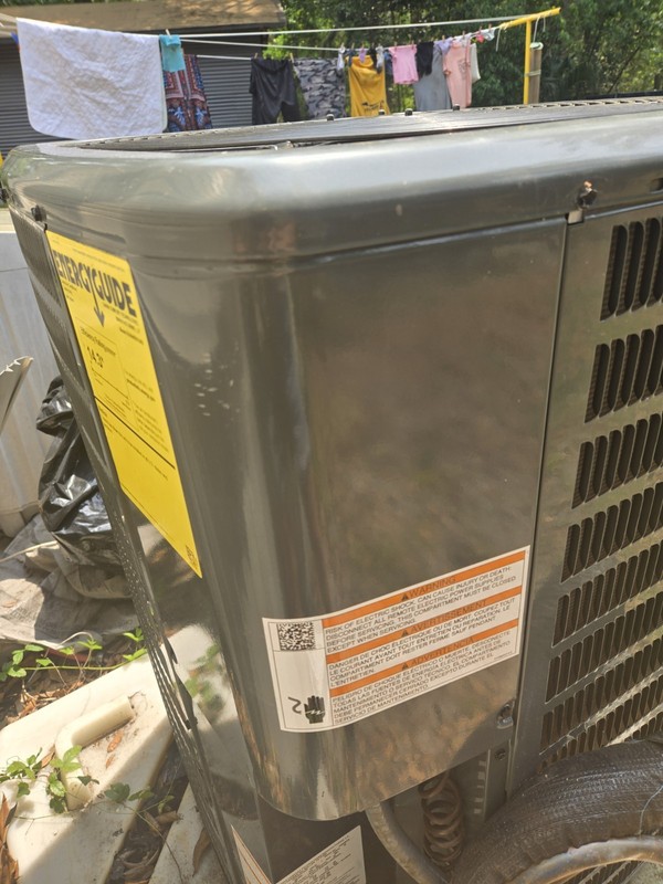 Daikin Central Air Conditioner Outdoor 14.3 SEER2 208/230V GSXN403010AB gallery