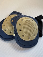 CLC Tradesman Quality Hardshell Knee Pads Blue/Beige/Black Pair (2)