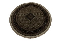 Sophisticated Circular Rug Handmade Wool Geometric Designs Traditional Rug 5×5