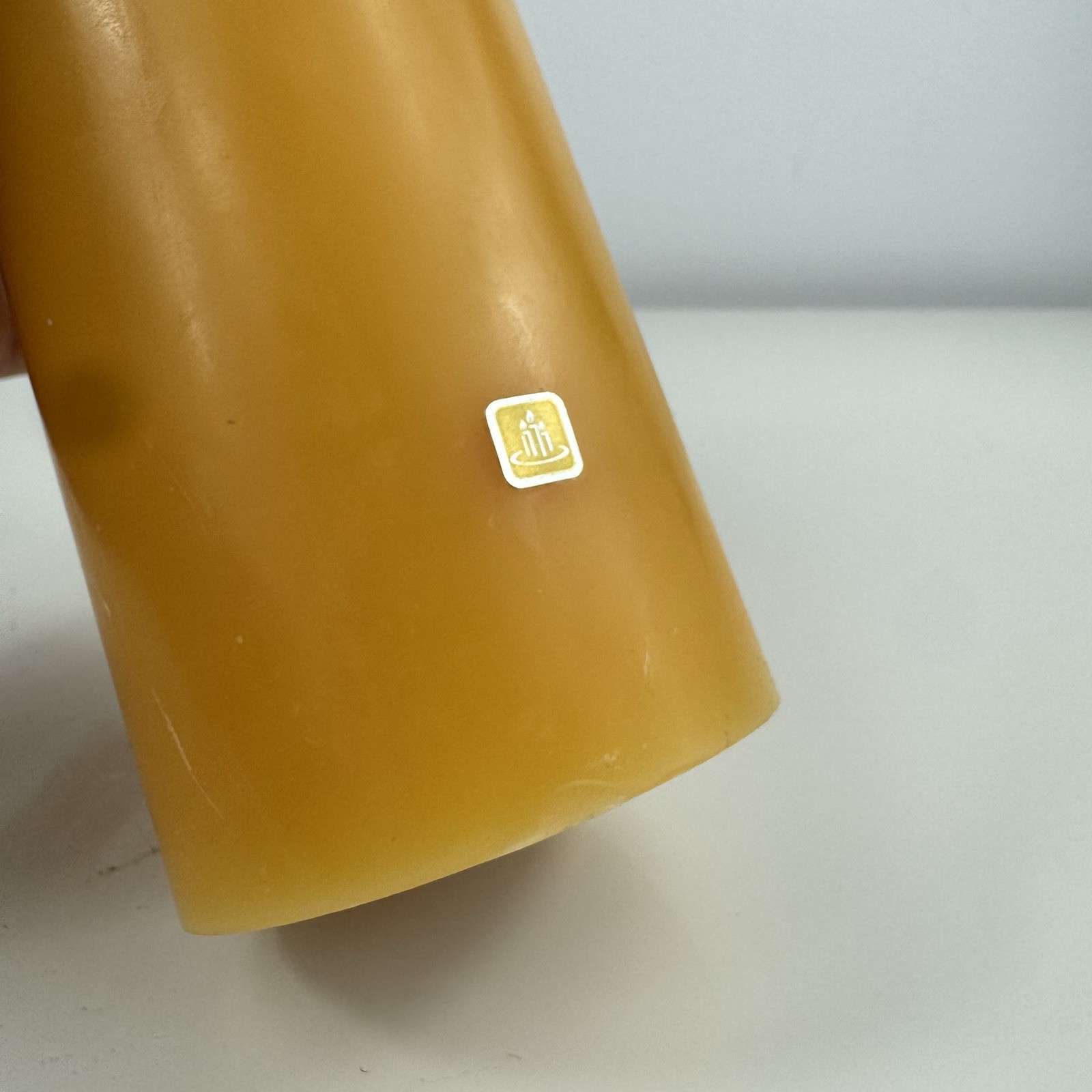 Partylite 2.75" x 7.5" Pillar Candle Never Used Scent 3022 Made in USA gallery