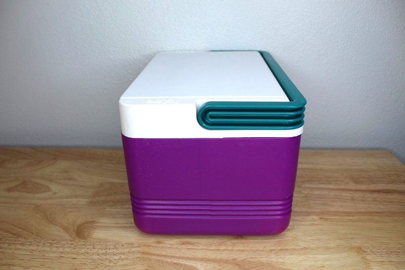 Igloo Legend 4 Cooler – Purple/Teal – Vintage 1995 Lunch Cooler – Hard Shell gallery
