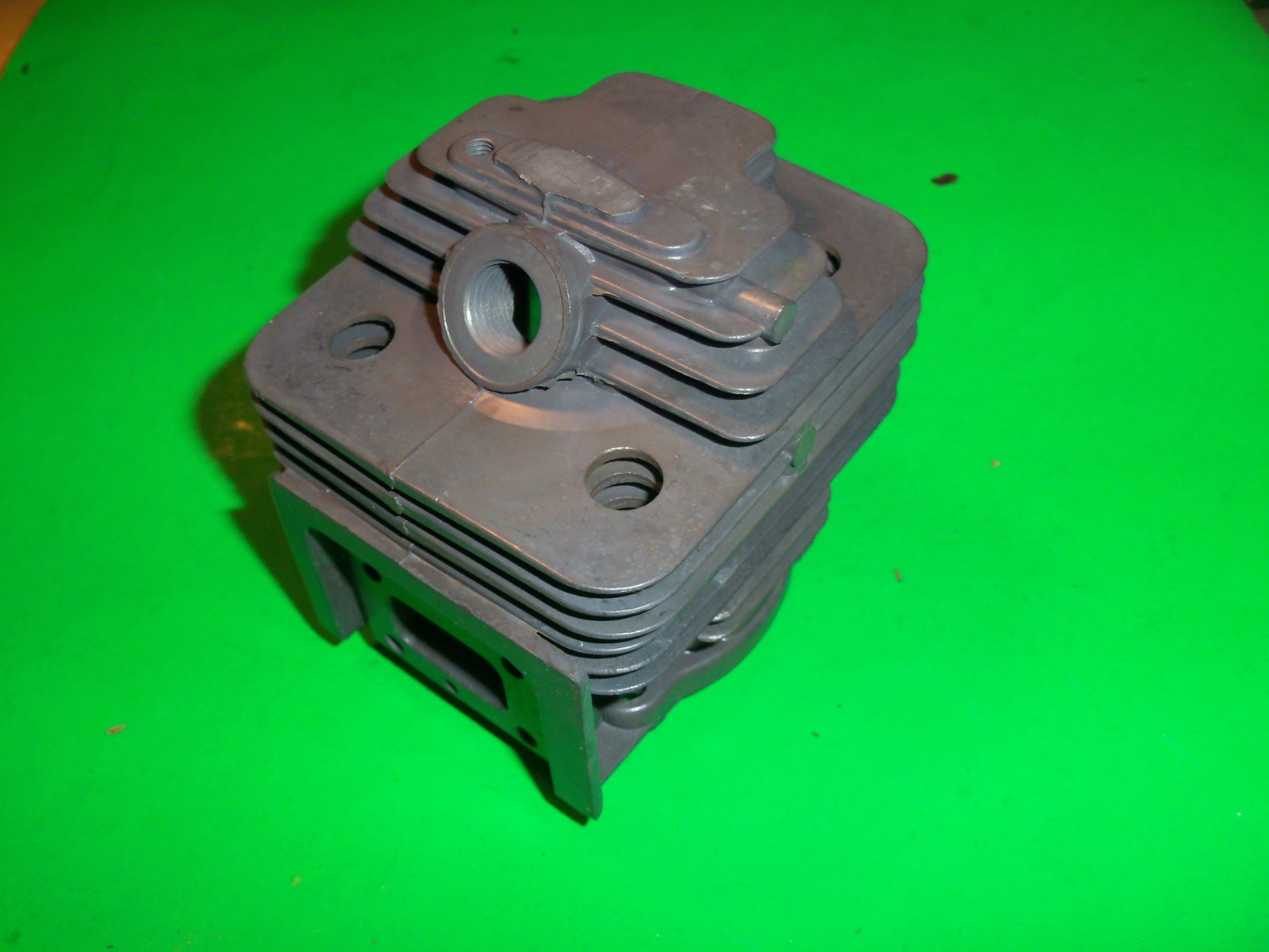 44MM 52CC Cylinder Assy for 1E44F-5 44F-5 44-5 BG520 CG520 Cylinder Assy BC19 gallery