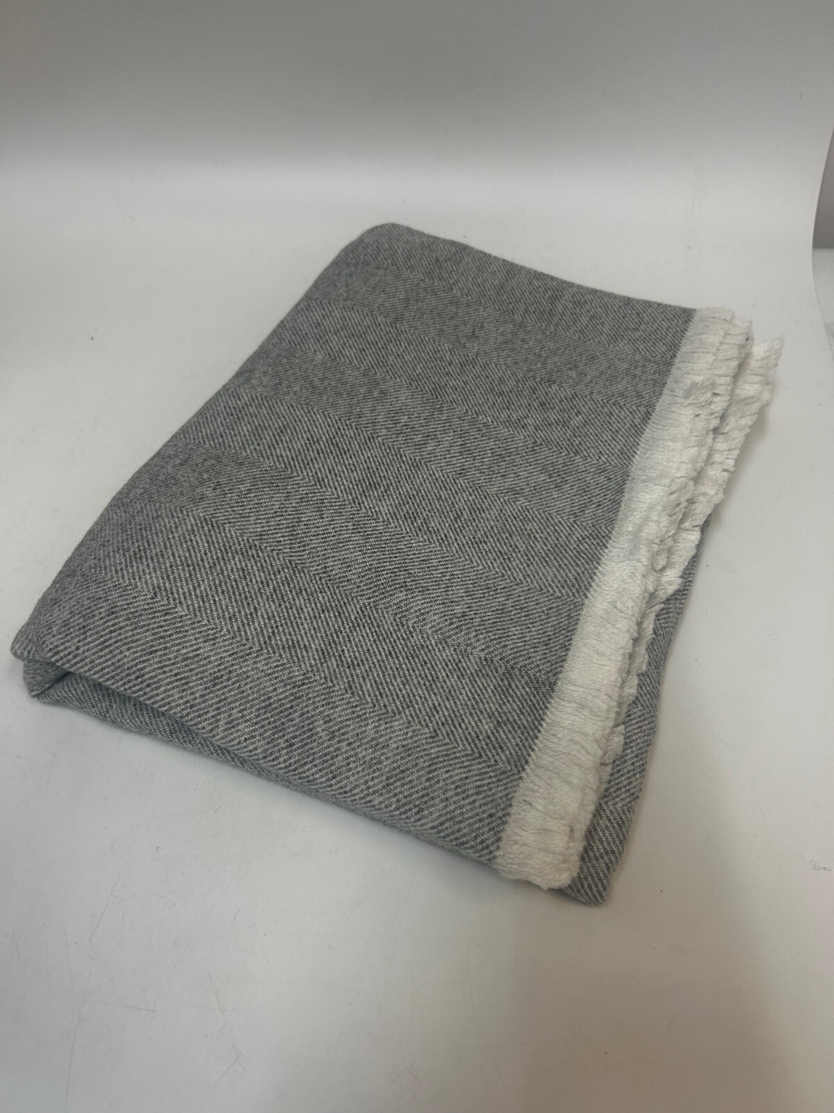 Extra Soft 100% Cashmere High Quality Blanket / Throw Travel - Nepal 56"X96" gallery