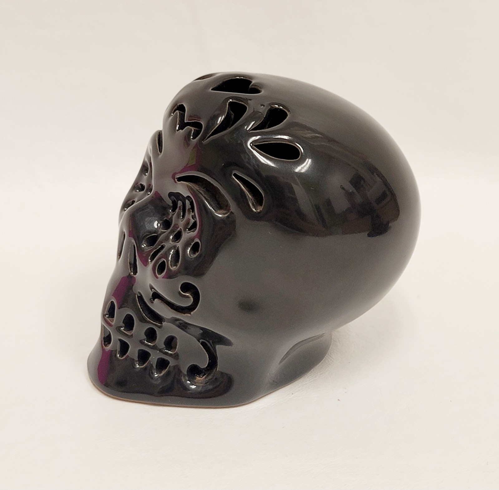 Black Ceramic LED Sugar Skull Halloween 3.5" Lights up gallery