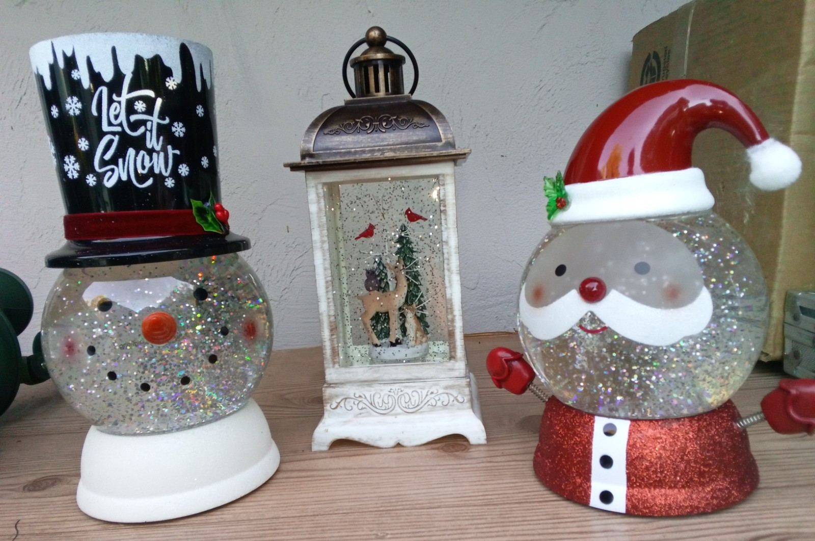 VINTAGE GLOBE SNOWMAN & More .. per single item working gallery