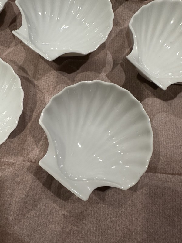 White Scallop Shell Dish Appetizers/Sauces 3.5" Wide Set Of 6 gallery