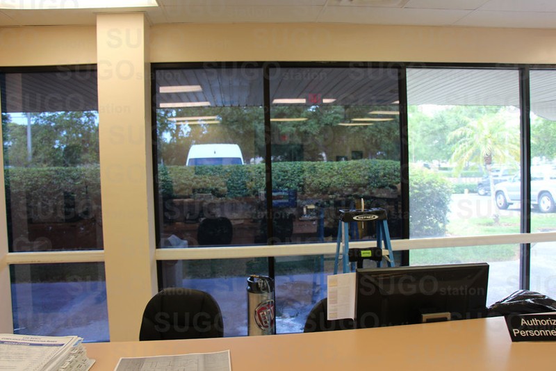 One Way Mirror Privacy Reflection Window Tint Film STOP HEAT! Energy Saver 15% gallery