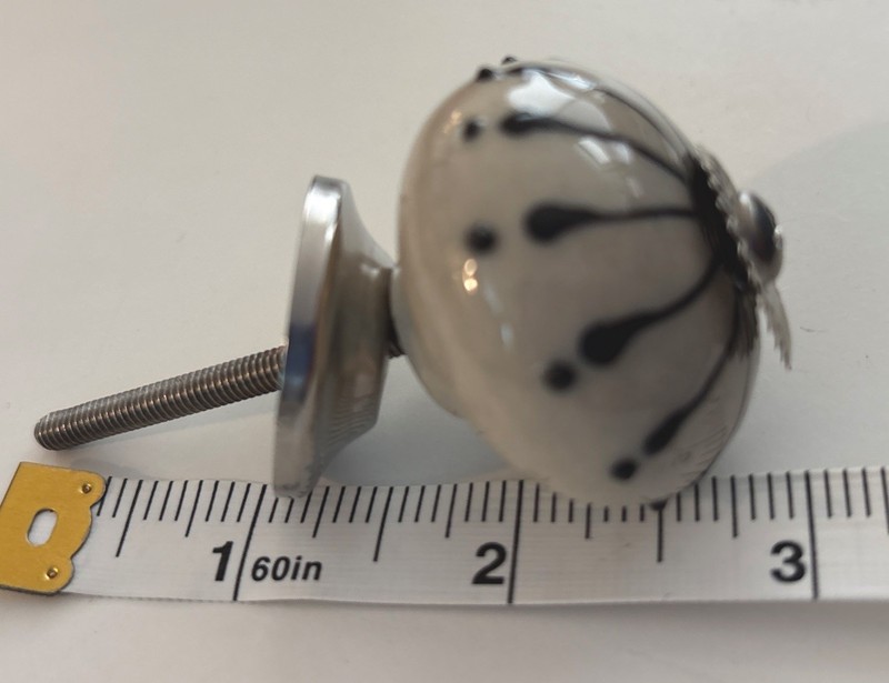 Ceramic Drawer Pulls/Knobs Hand Painted Black & White Silver Tone 2 Sets Of 12 gallery