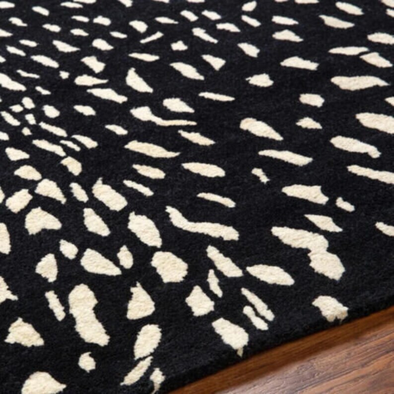 New Hand-Tufted Nz Wool Area Rug, Black Color Rug, Modern Design rug gallery
