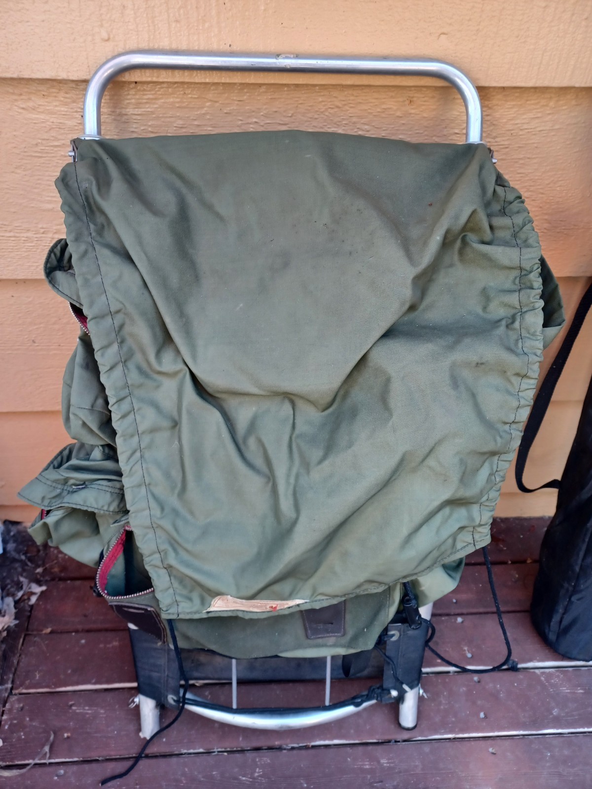 vintage kelty backpack with frame 2