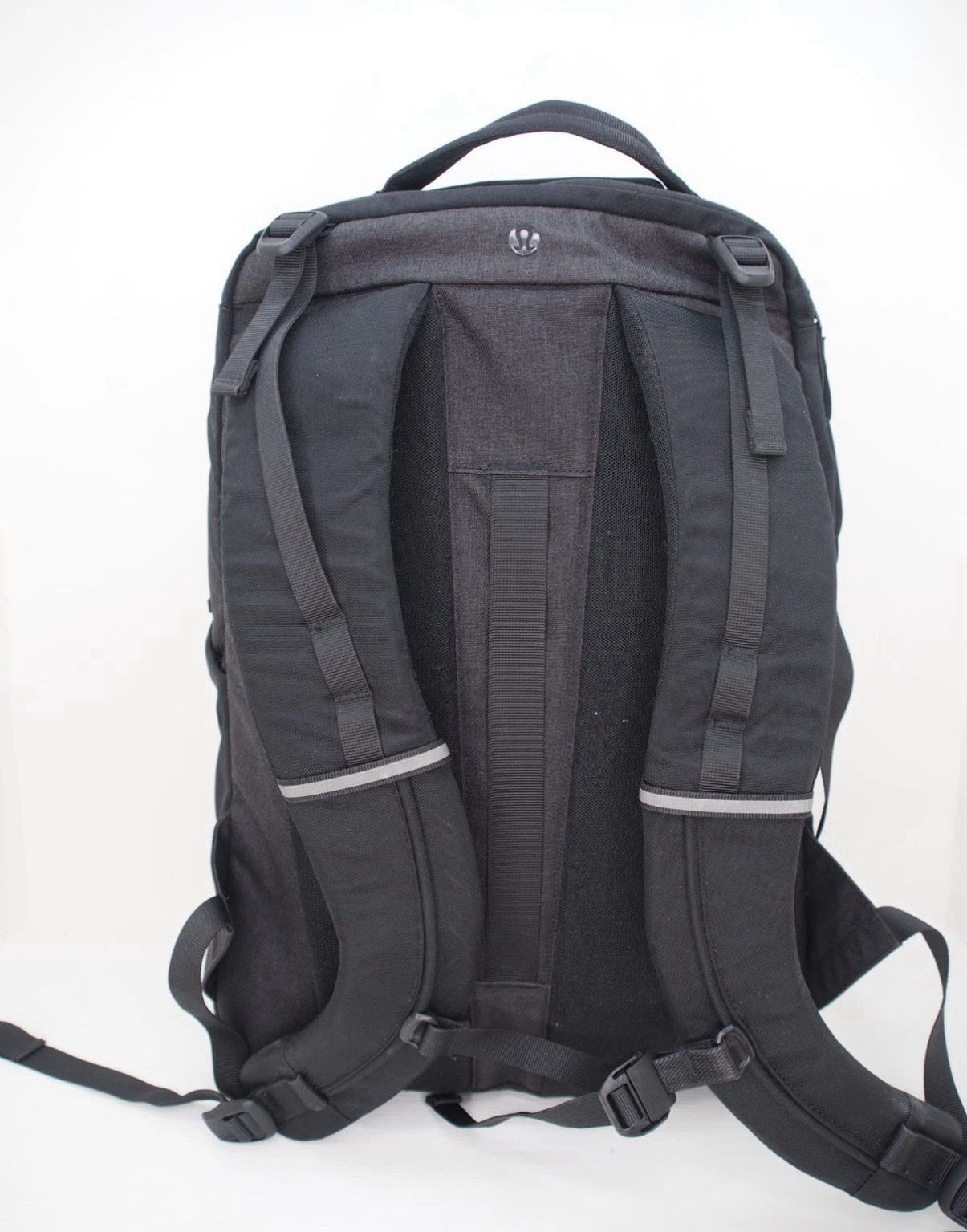 Lululemon 28L Triple Zip Backpack 4
