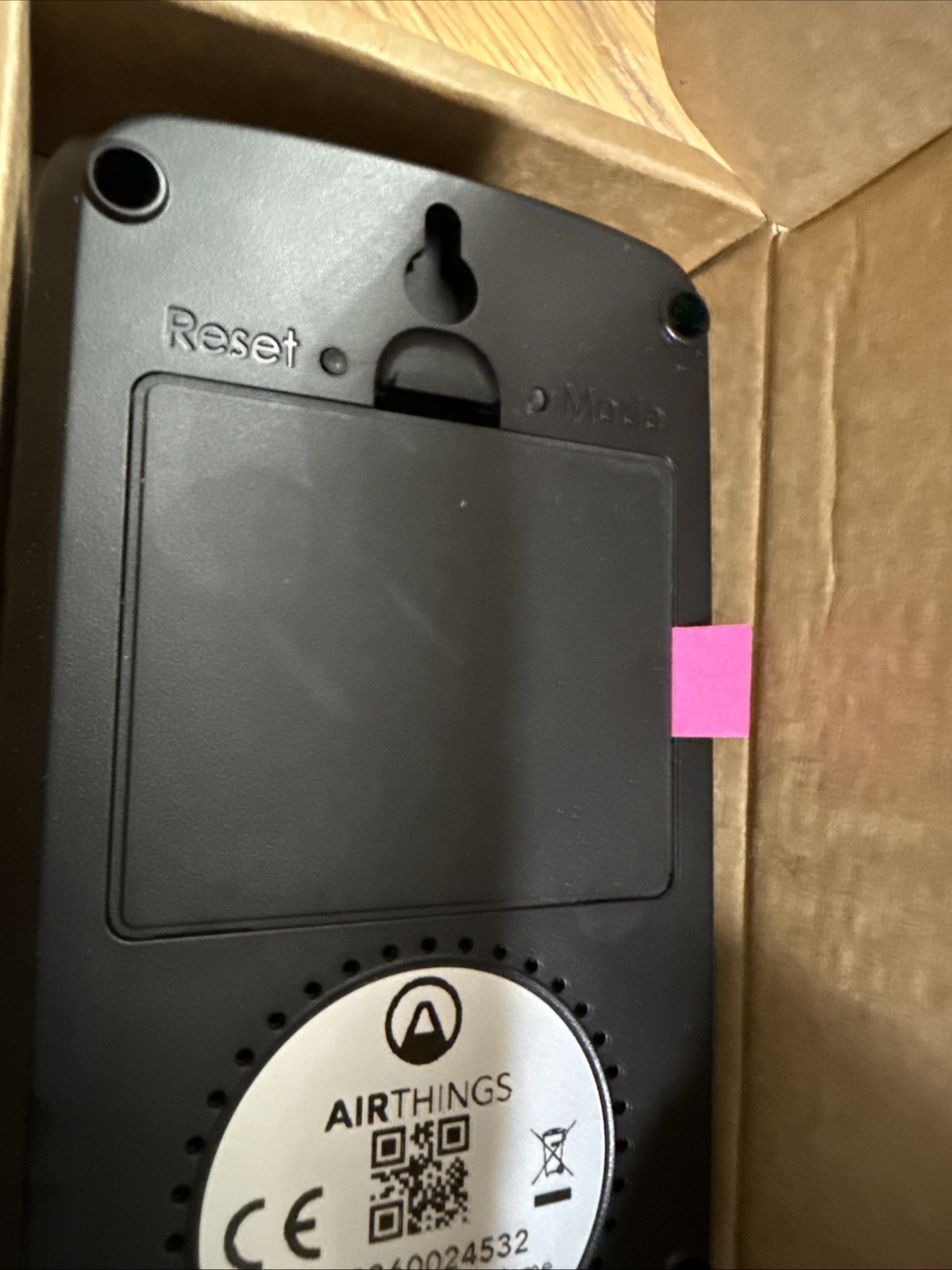 Airthings QRI Corentium Home Digital Radon Detector New in Box gallery