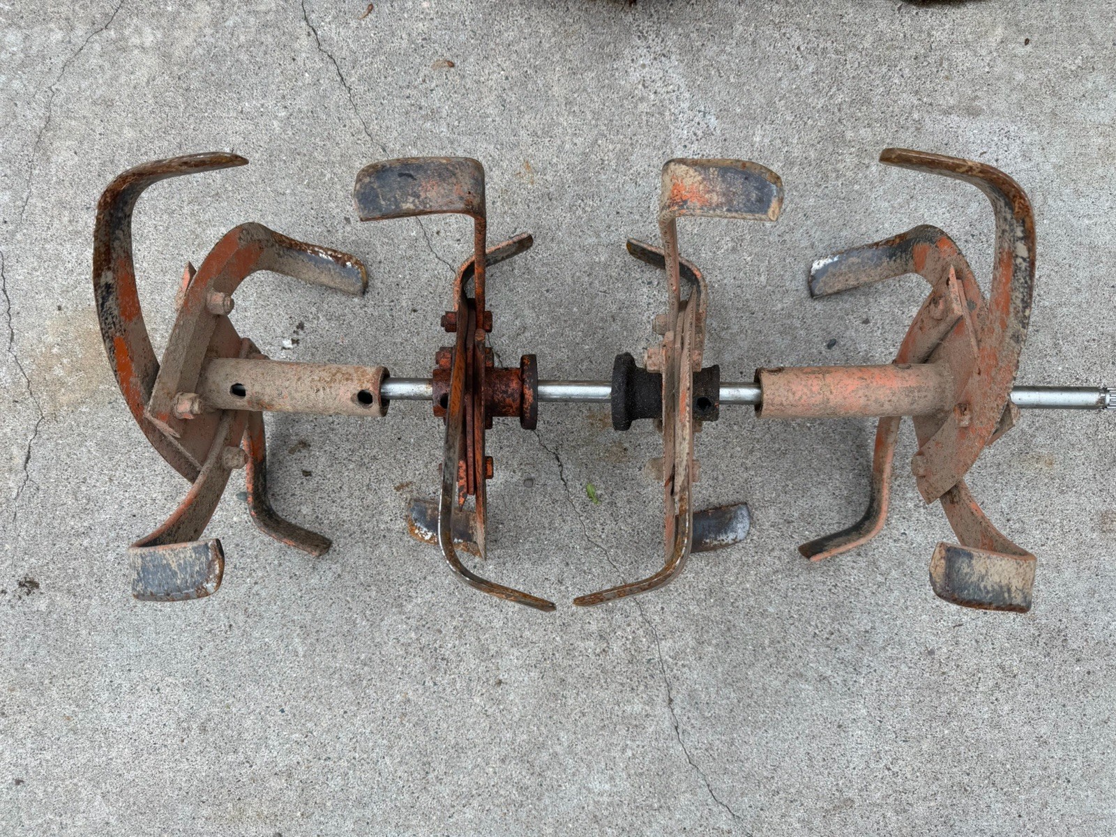 Montgomery Wards 5 Hp RotoTiller Gilson Tiller Teeth Tines Bin 0 gallery