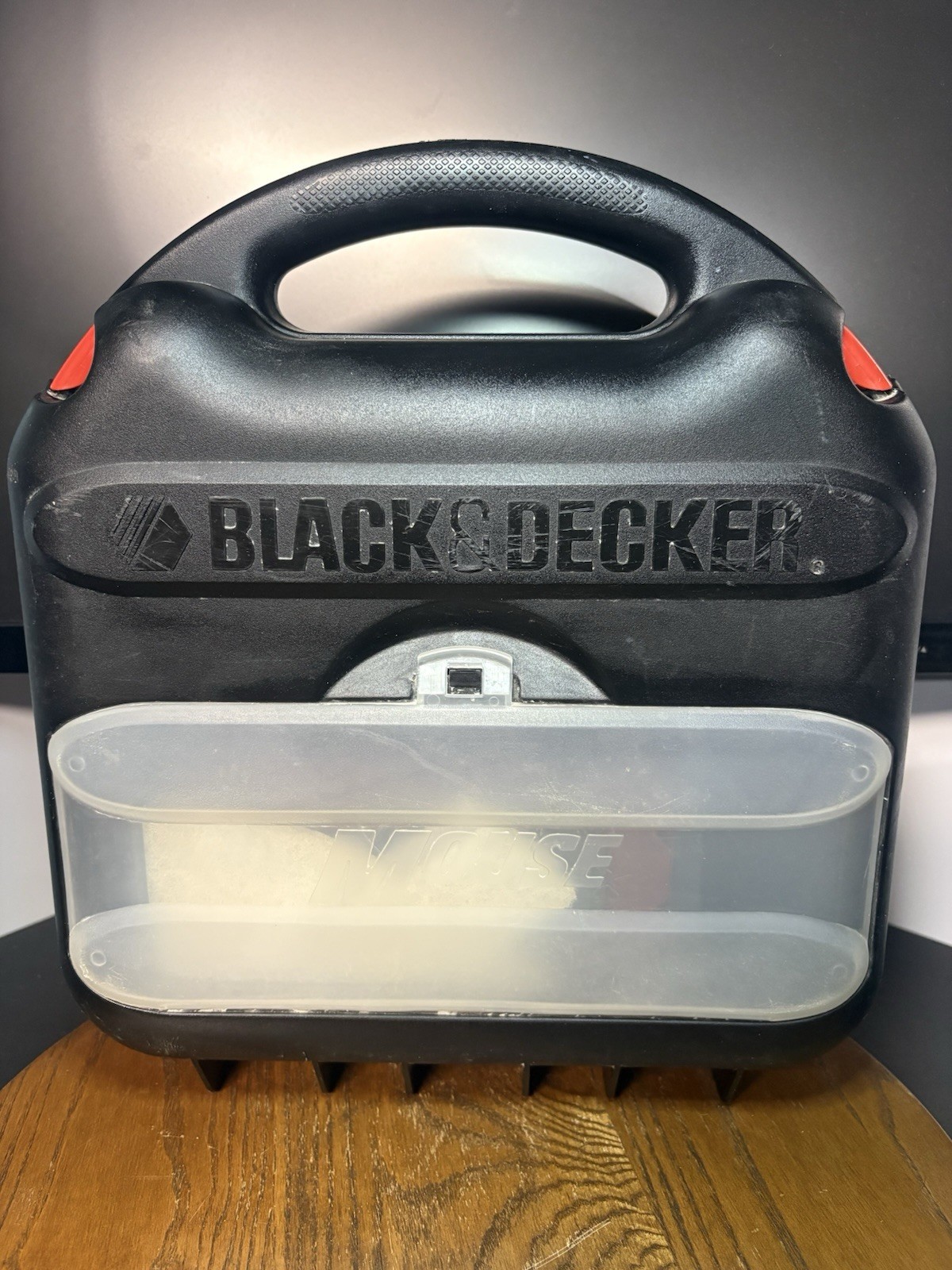 Black & Decker Mouse Sander/Polisher Model MS500K Accessories With Case Works! gallery