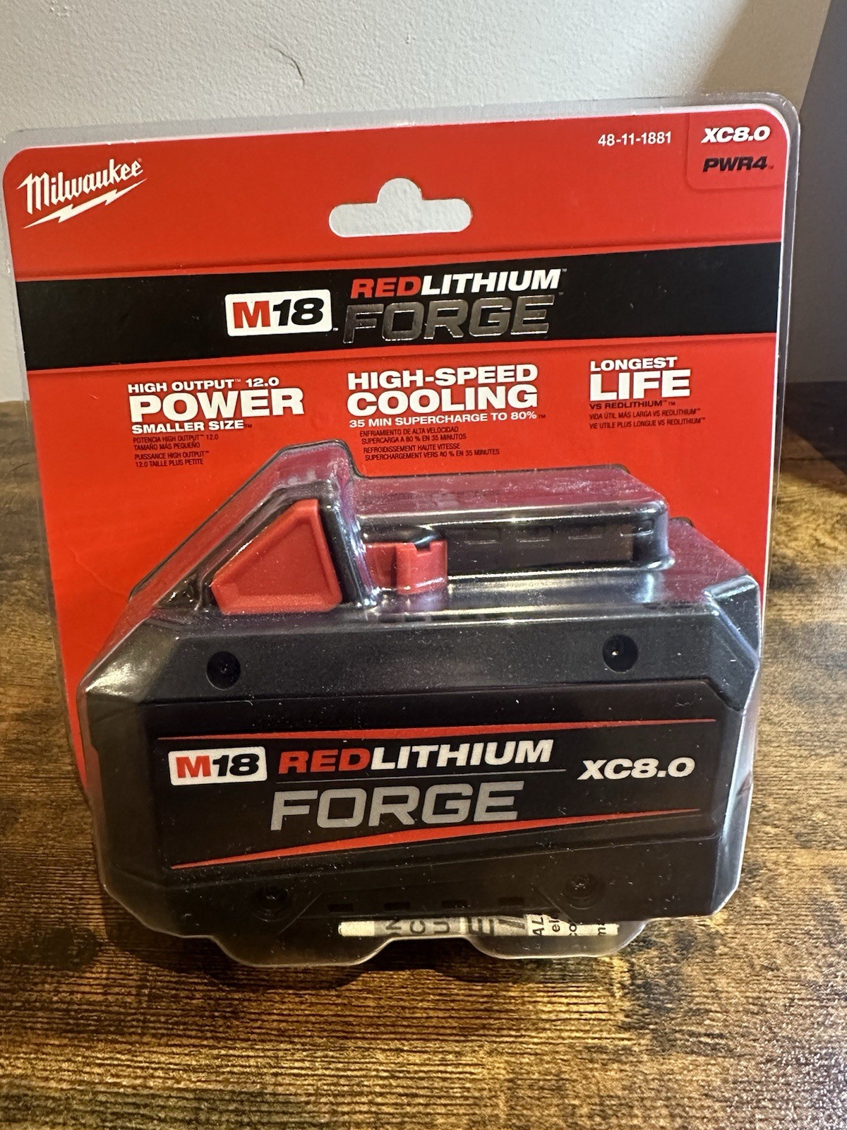 Milwaukee 48-11-1881 M18 REDLITHIUM FORGE XC8.0 Battery Pack gallery