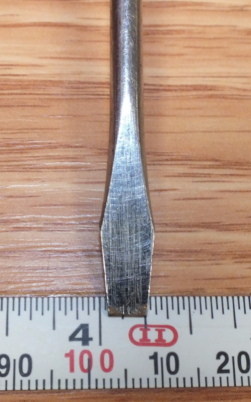 2 Unbranded/Generic Flat Head Screwdrivers With Yellow & Black Handles **READ** gallery