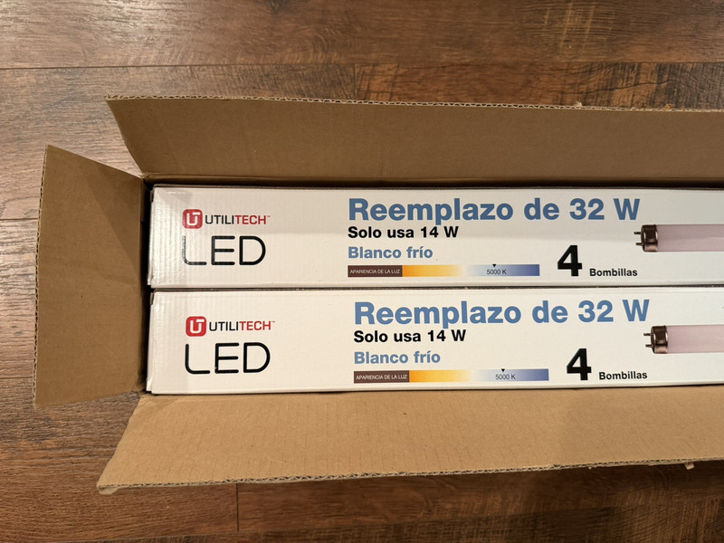 Utilitech 32W 48-inch T8 Replacement LEDs - Cool White - 5000K - 0852826 gallery