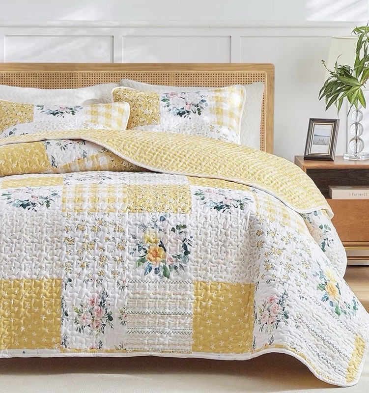 3pc Floral Patchwork Quilt Set Queen - Yellow White Reversible Bedspread & Shams gallery