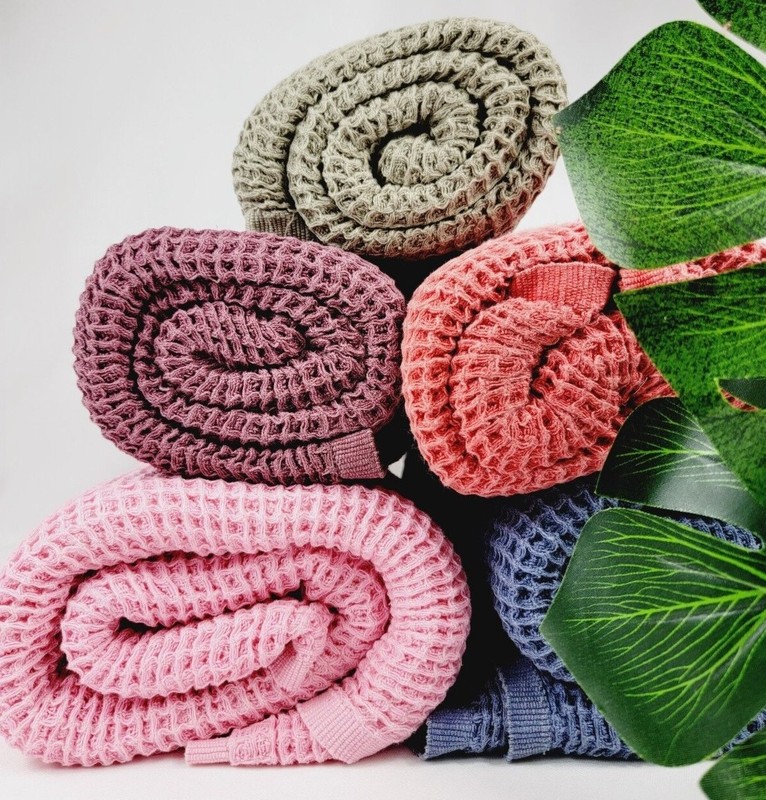 100% Cotton Waffle Honeycomb Pattern Machine Wash Throw Blanket gallery