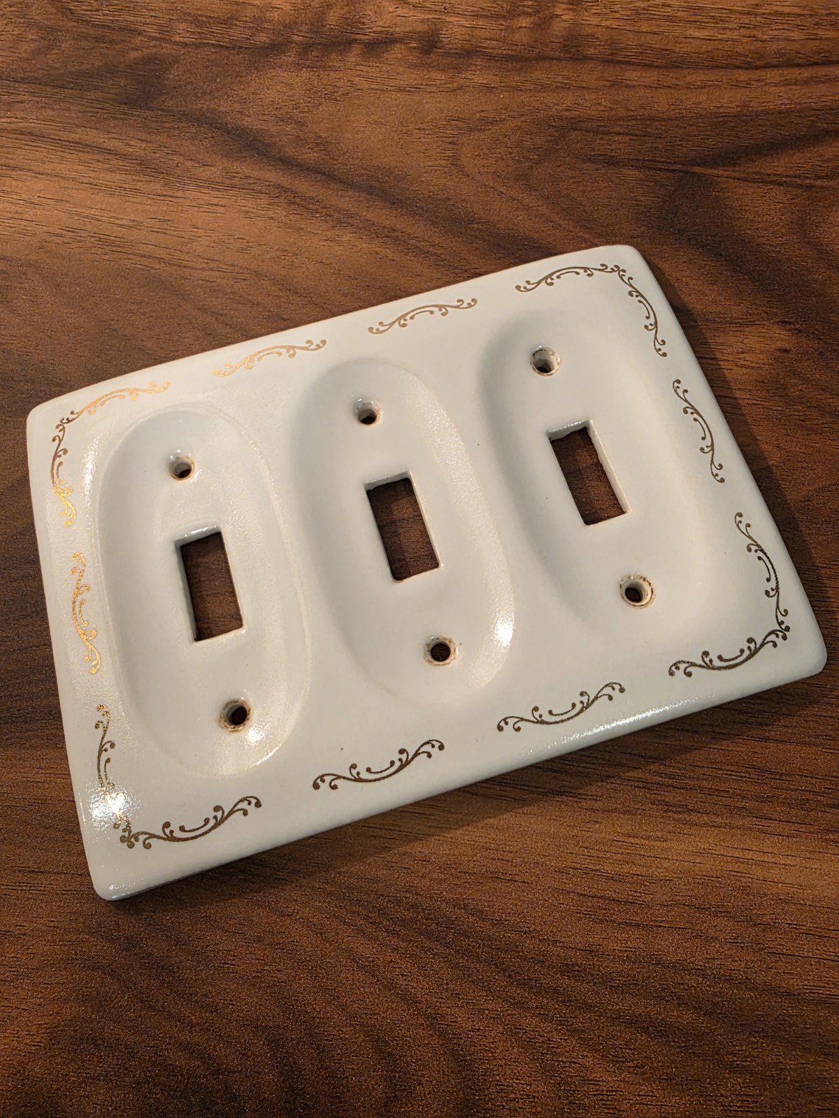 Lenape Style Ceramic Triple Light Switch Cover Wall Plate White Gold Victorian gallery