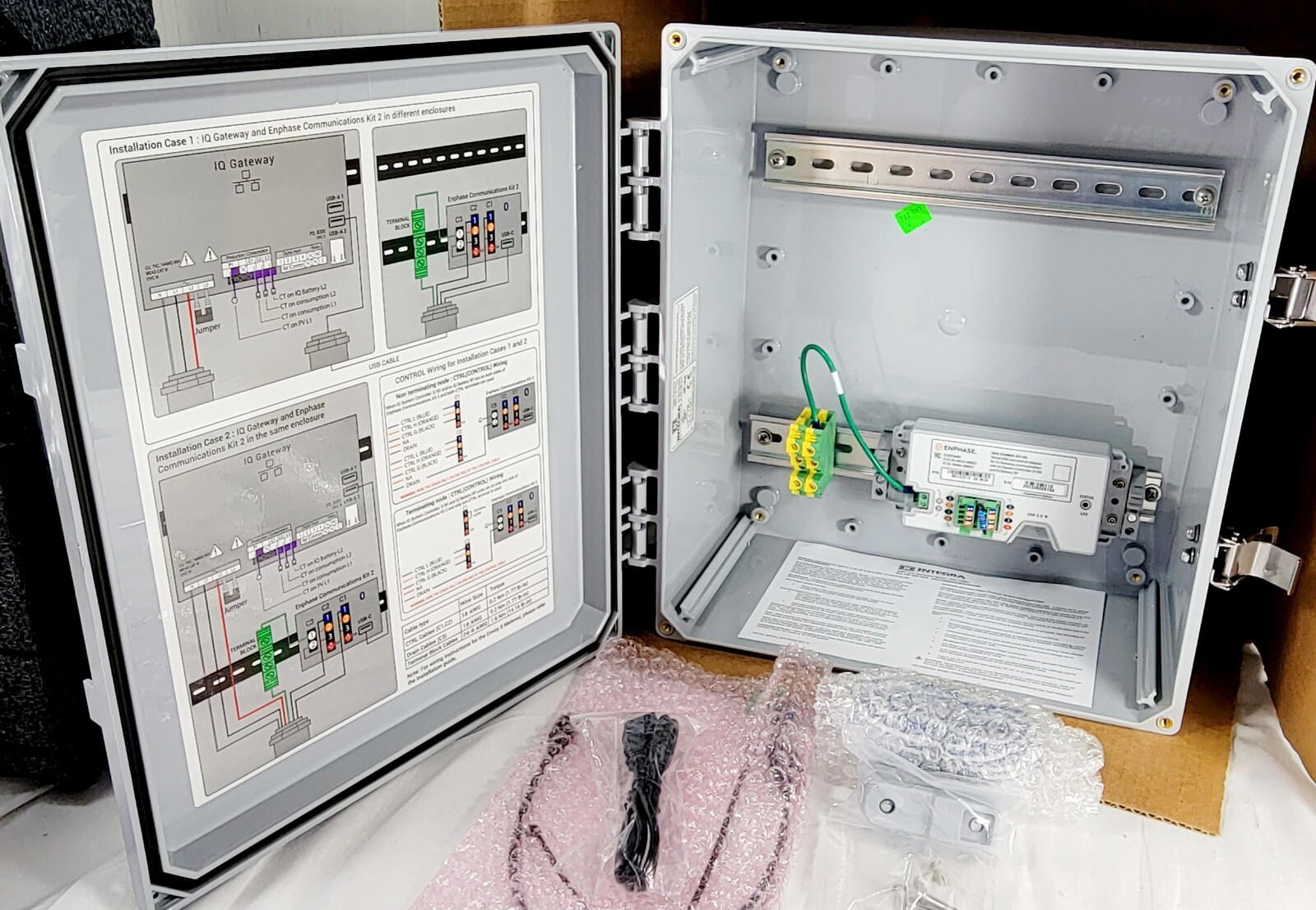 Enphase Wireless Communication Kit COMMS-KIT-02 with Enclosure 883-02015-05 gallery