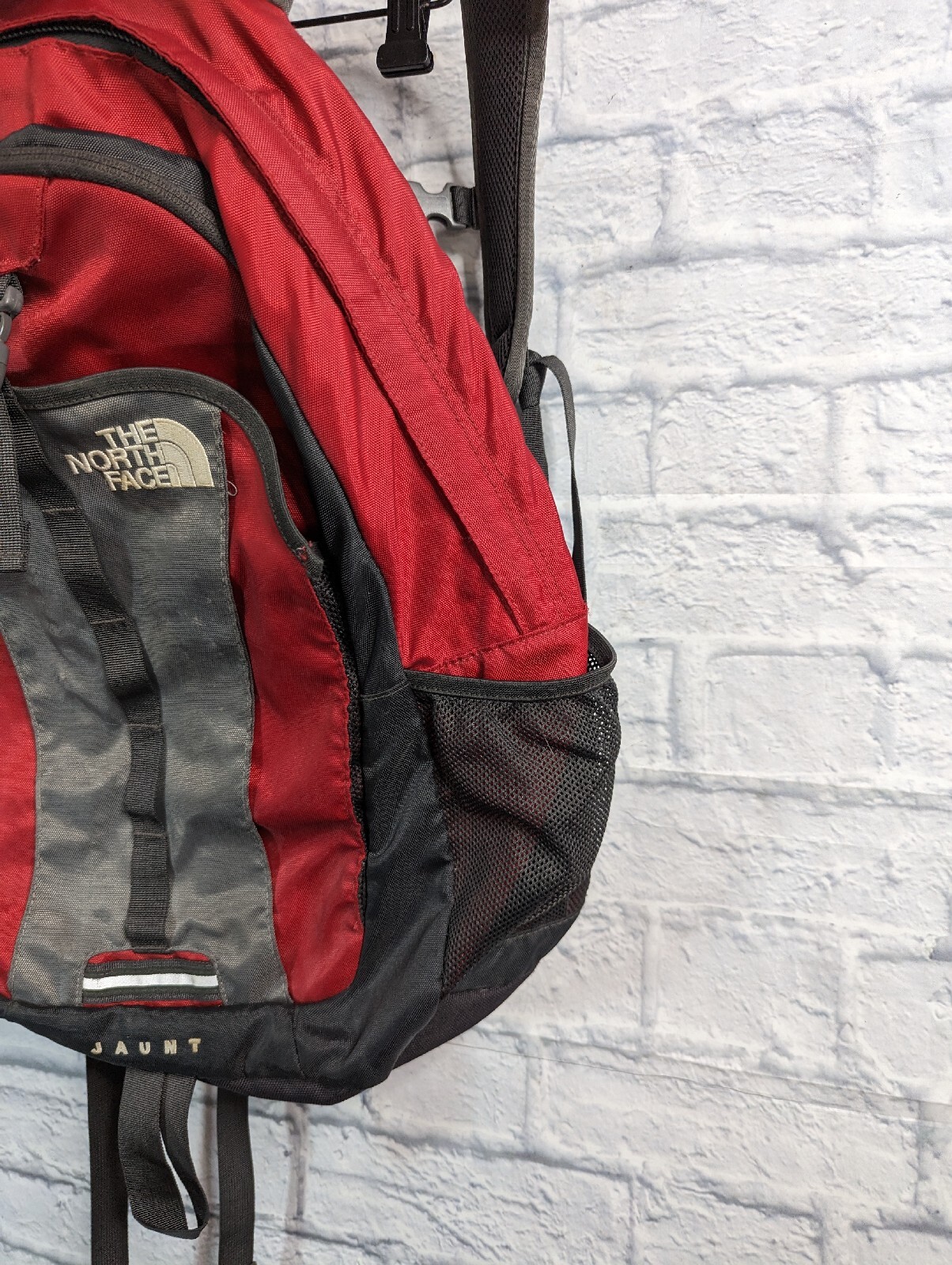 The North Face Red Jaunt Backpack 20" 3